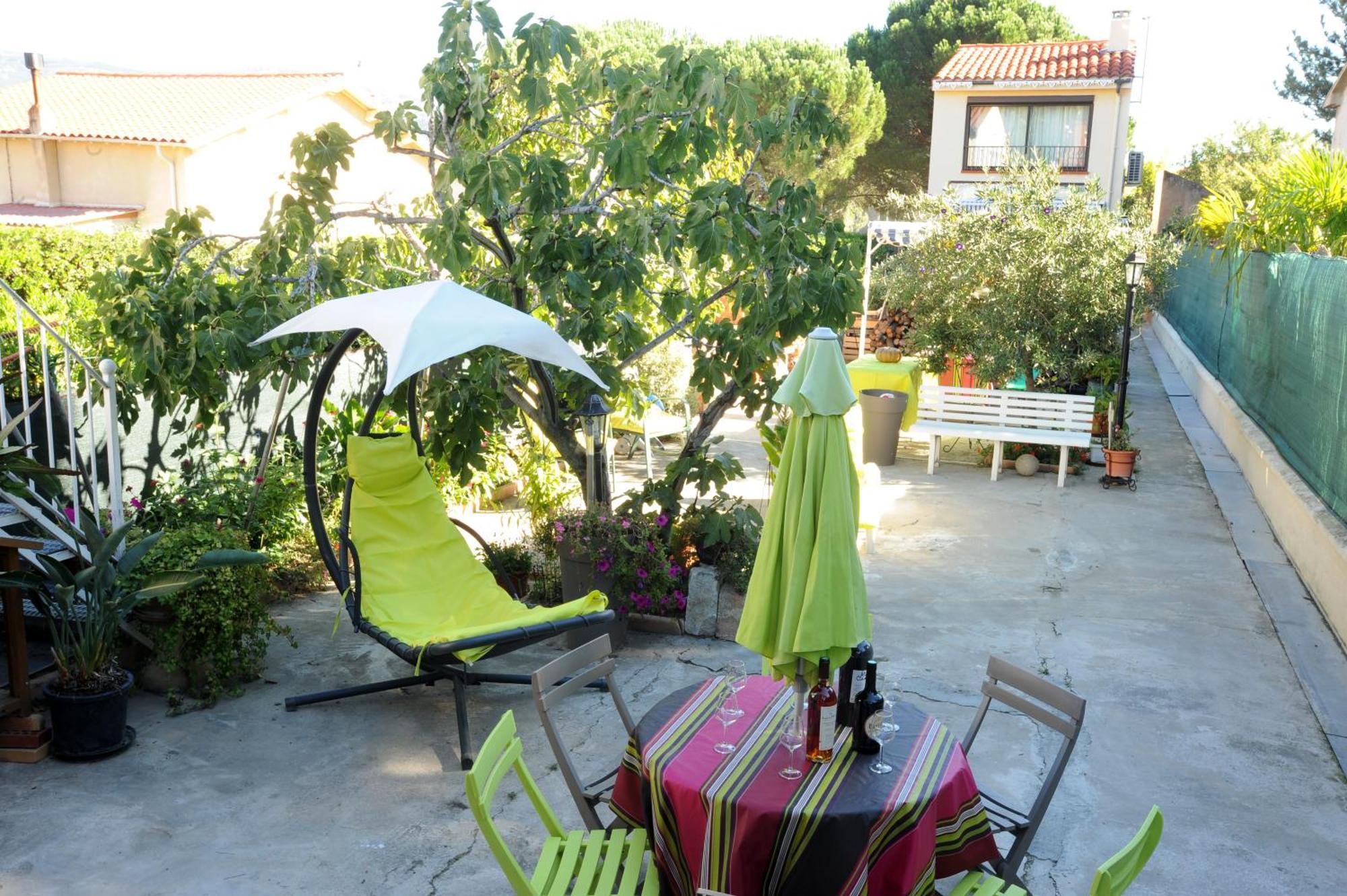 Villa Pavillon Clara Flor à Prades  Extérieur photo